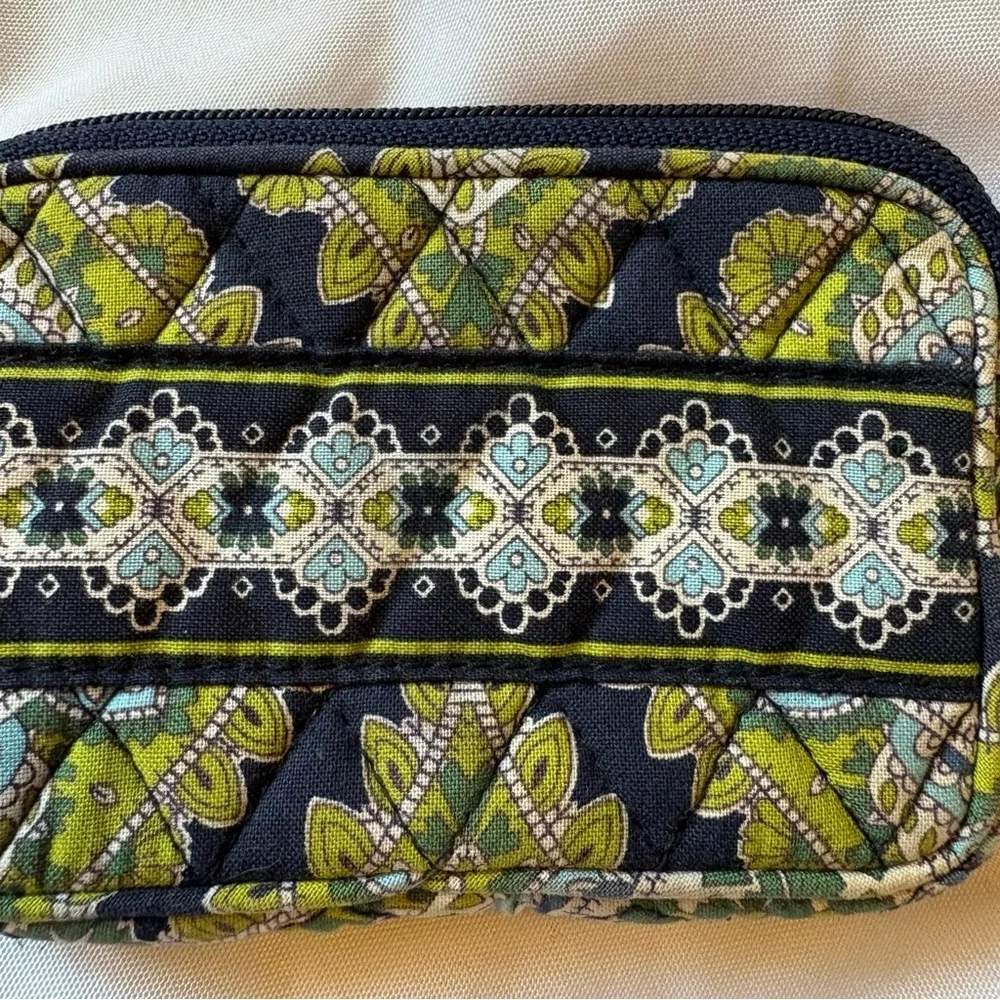 Vera Bradley Women's Quilted Wallet - Green and Black - Picture 2 of 7